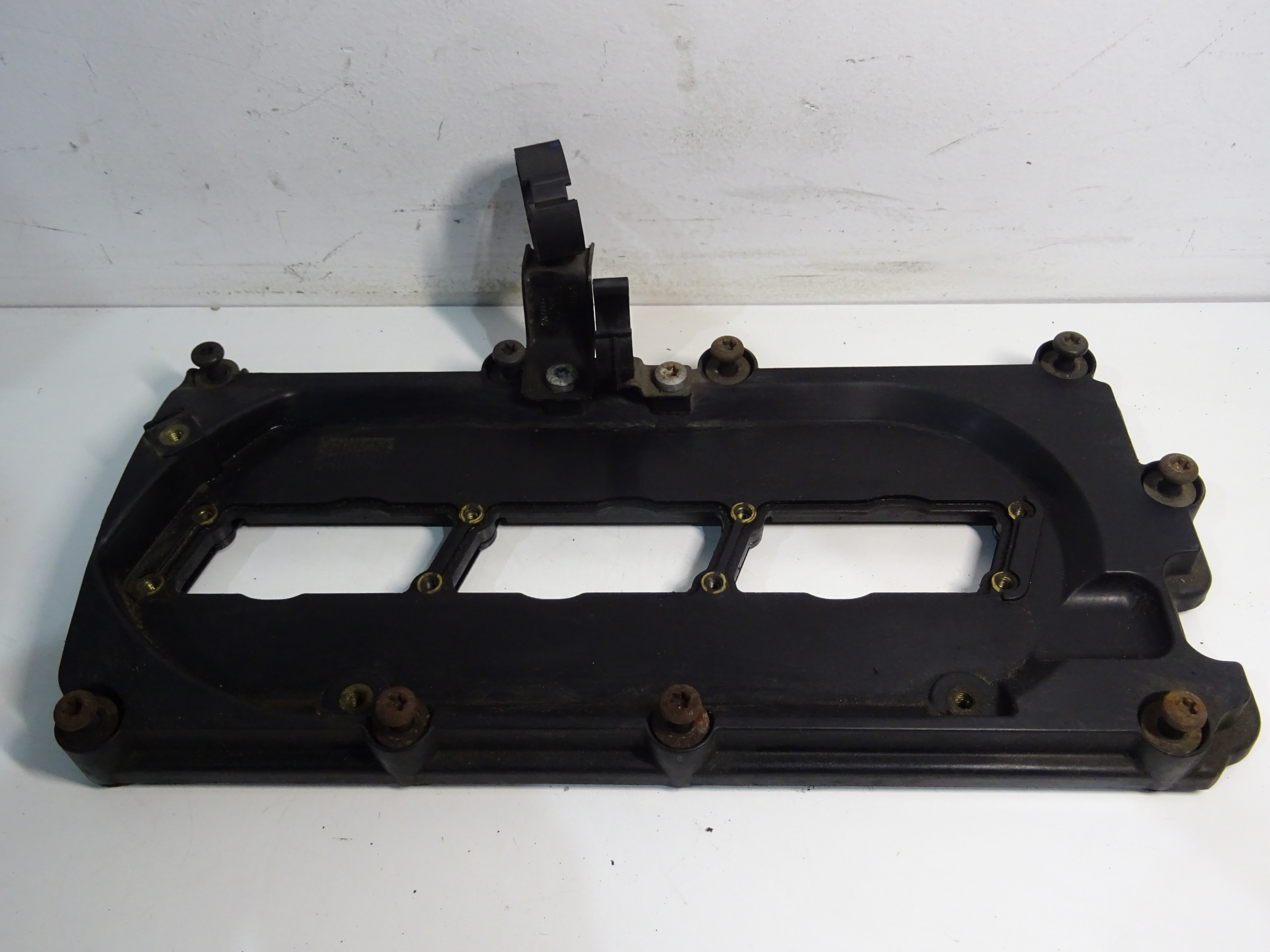 Víko ventilů Audi 3,0TDI 059103470R